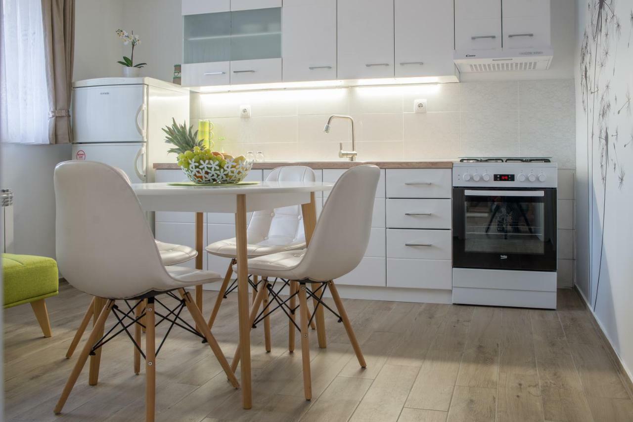 Apartment Vir Károlyváros Kültér fotó